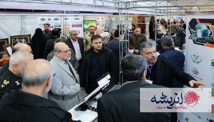 بازدید جمعی از مسئولین، اقتصاددانان، ورزشکاران از نمایشگاه «پیشگامان پیشرفت»
