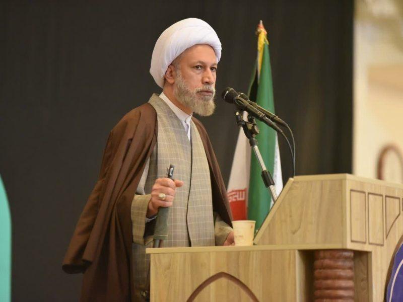 امام جمعه شیراز: تمام ظرفیت های فارس برای جذب سرمایههای مردم متمرکز شود