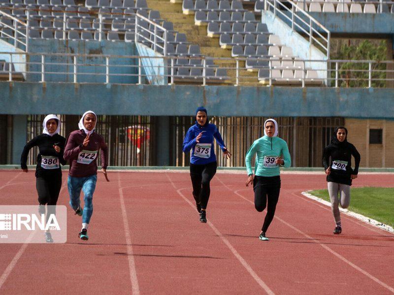 دختر تیز پای سیستان و بلوچستان، قهرمان رقابت دوومیدانی جام رمضان کشور شد