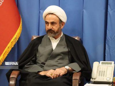 امام جمعه ایلام: کمک به ایتام وظیفه‌ای الهی بر دوش همه است
