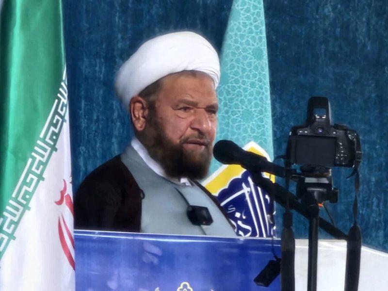 امام جمعه جیرفت: بخشی از فشار آمریکا علیه اقتصاد ایران با جنگ روانی است