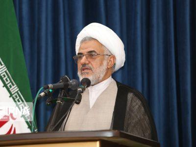 امام جمعه بندرعباس: نگاه‌همان به مذاکرات واقع‌بینانه باشد