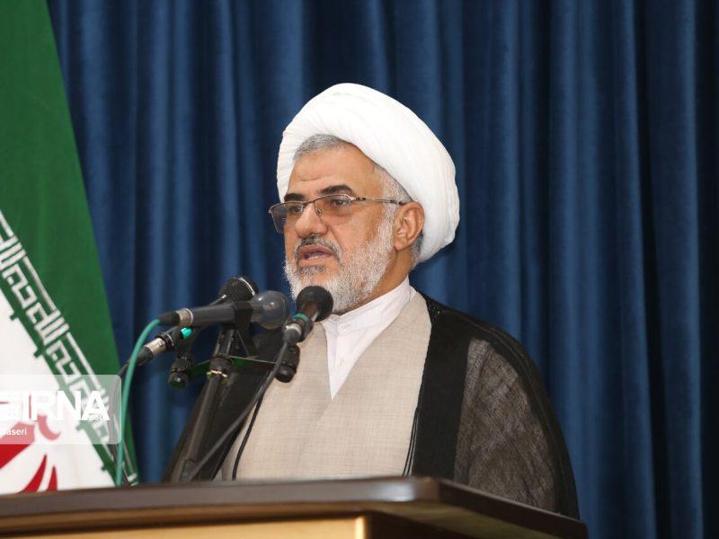 امام جمعه بندرعباس: نگاه‌همان به مذاکرات واقع‌بینانه باشد