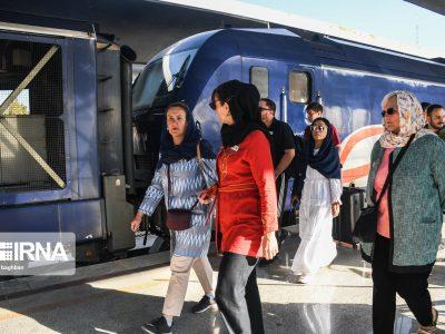 مهم‌ترین مانع تورهای ورودی به کشور، ایران‌ هراسی است/ نقش مهاجران در بهبود گردشگری