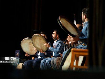 قرائت قرآن و مداحی به یاد جانباختگان حادثه بندر شهیدرجایی در سنندج