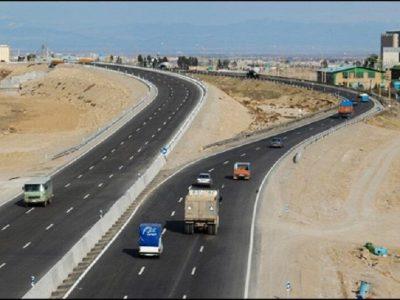 پیشرفت ۳۰ درصدی دوبانده سازی جاده طبس – اصفهان در خراسان جنوبی