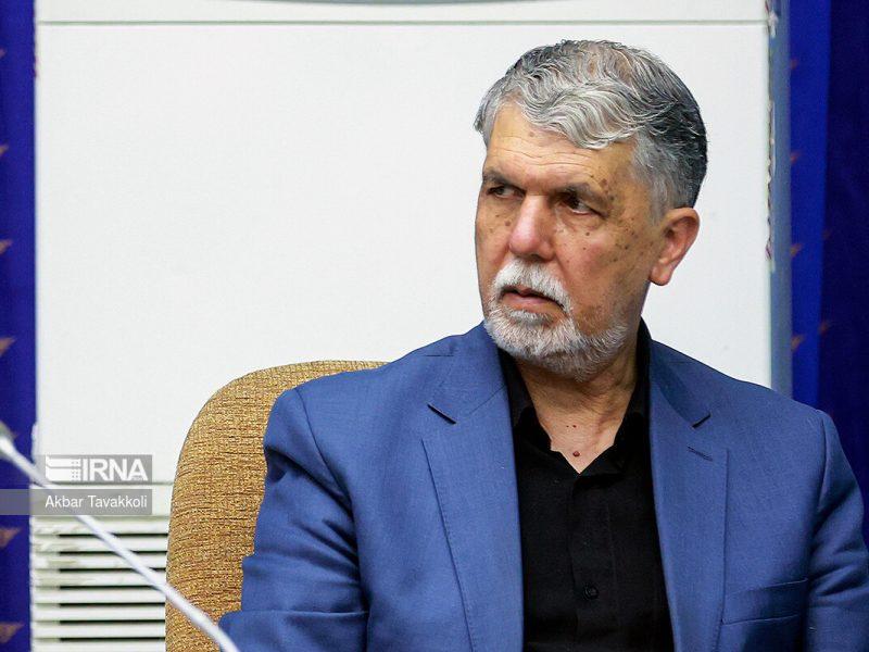 خون پاک او در رگ تصویر جاری است