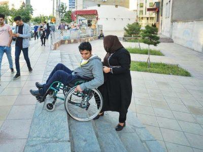 مدیرکل بهزیستی استان: مناسب سازی فضای شهری، نیاز حیاتی یزد است