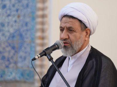امام جمعه کرمان: وحدت شیعه و سنی سیاست قطعی نظام است