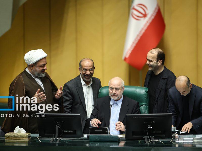 پاسخ قالیباف به کوچک‌زاده: برخی نهادهای مالی جهانی به ایران وام داده‌اند
