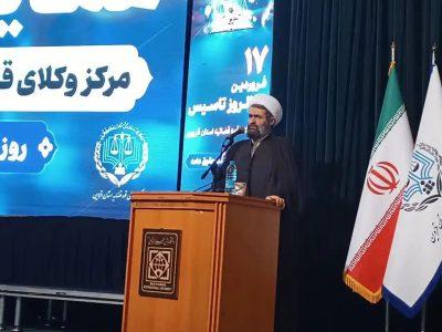 حق در پرونده‌های قضایی قربانی مبالغ وسوسه انگیز نشود