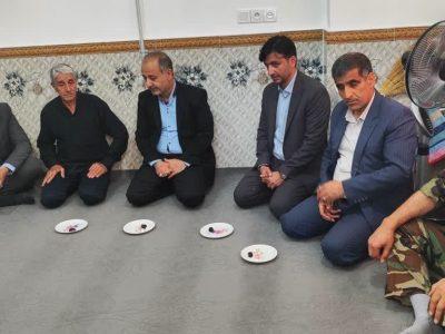همدلی در سوگ معدنچیان؛ دلجویی مسئولان گلستان از خانواده‌ داغدار حادثه مهماندویه