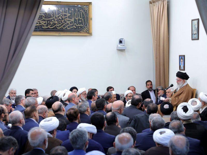 دیدار جمعی از مسئولان ارشد سه قوه به‌مناسبت آغاز سال جدید با رهبر انقلاب