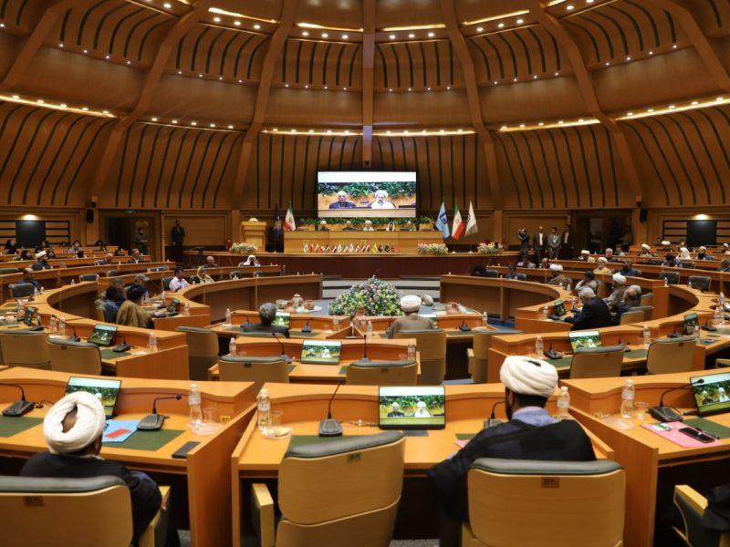 امام جمعه زاهدان: تشکیل جبهه متحد از پیروان همه ادیان در برابر ظلم ضروری است