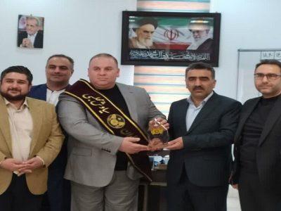 پهلوانی منش همه ورزشکاران باشد
