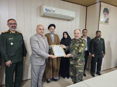 فرماندار بروجرد: ارتش، نهادی مردمی و جهادی است