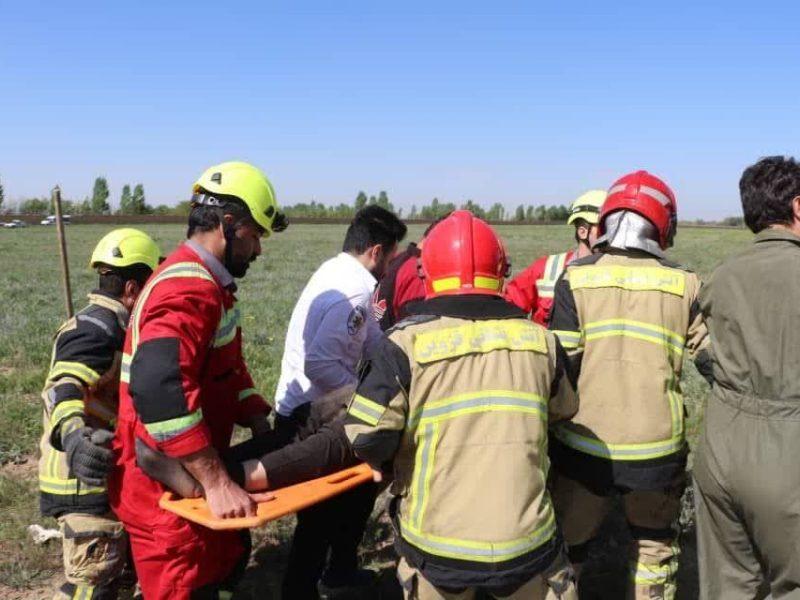 سقوط هواپیمای آموزشی در قزوین/۲ نفر مصدوم شدند