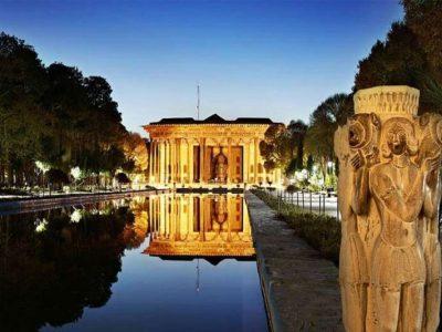 بناهای تاریخی اصفهان برای روز پنجشنبه تعطیل است