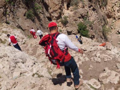 خانواده ۹ نفره گرفتار در ارتفاعات چاروسا کهگیلویه نجات یافتند