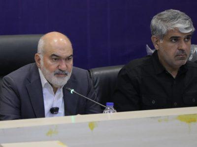 استاندار خوزستان: موانع پیش‌روی تولیدکنندگان و فعالان اقتصادی باید برطرف شود
