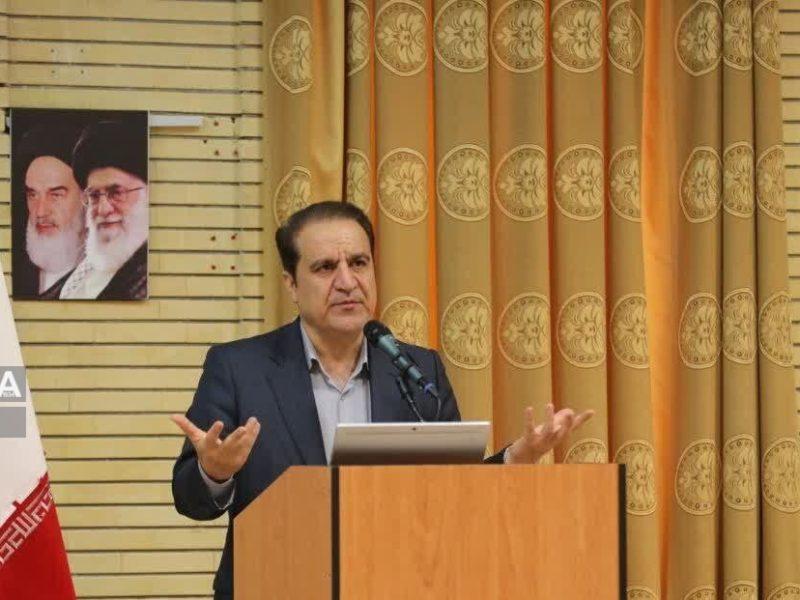 استاندار ایلام: مدیران با اخلاق‌مداری، اعتماد مردم را تقویت کنند