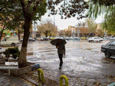 ادامه بارش‌های رگباری و کاهش نسبی دما در آذربایجان‌شرقی