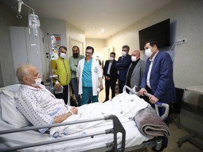 عیادت وزیر ورزش و جوانان از چهره ماندگار بسکتبال ایران