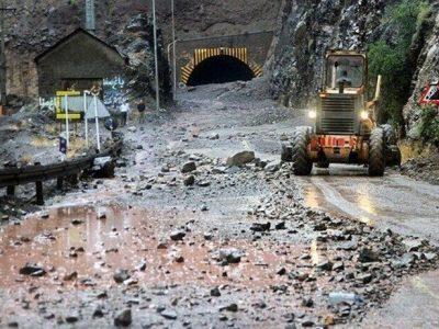 هشدار ریزش سنگ در جاده‌های هراز و کندوان