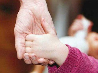 واگذاری ۲۴ کودک بی‌سرپرست به فرزندخواندگی در قزوین