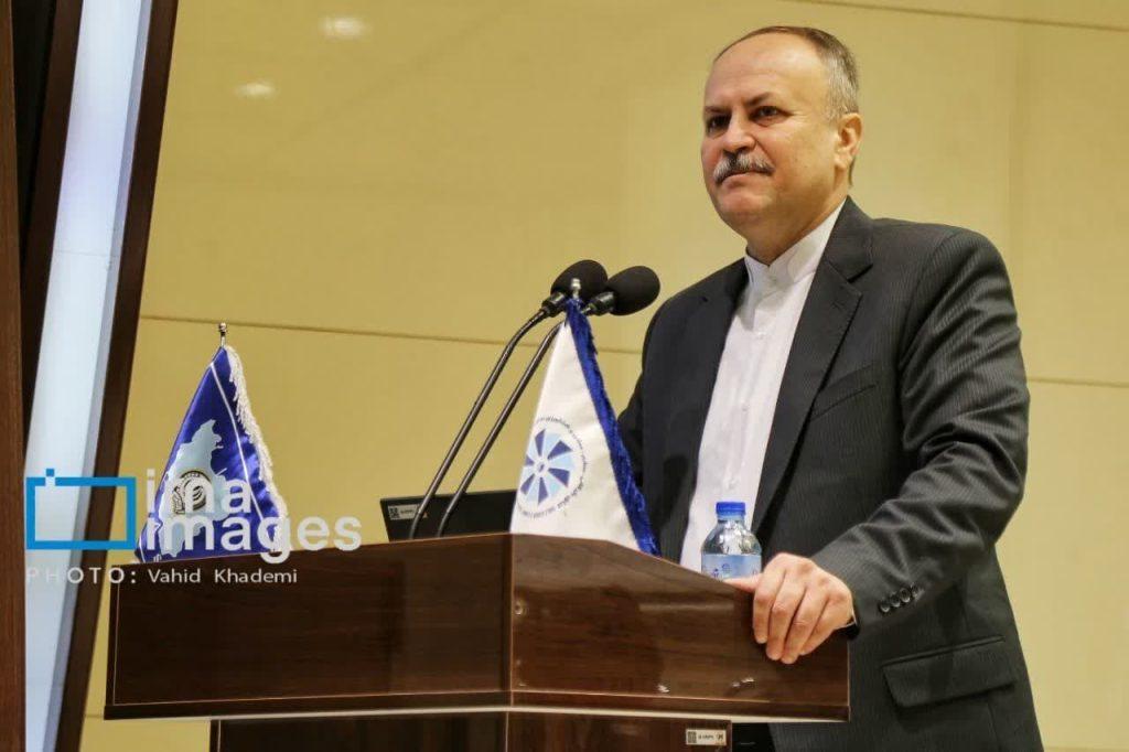 رییس اتاق بازرگانی خراسان‌شمالی: قانون بیمه بیکاری برای صنایع عملیاتی شود
