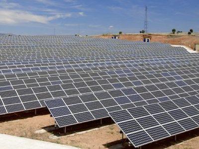 افتتاح ۱۴ نیروگاه خورشیدی در خراسان شمالی