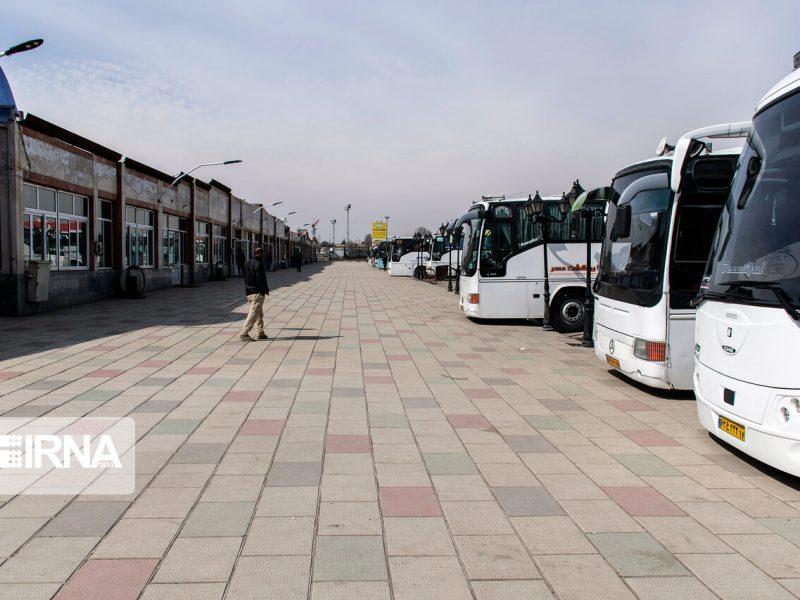 میانگین عمر اتوبوس‌های برون شهری زنجان ۳۵ سال است