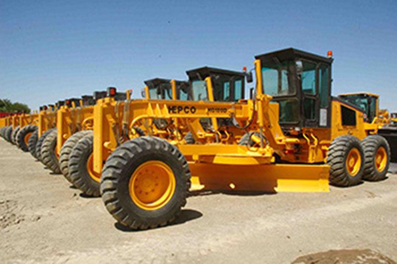 توزیع ۴۳۰ دستگاه ماشینآلات راهداری وارداتی در کشور/ نیاز به نوسازی هزار دستگاه در سال