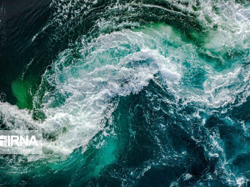 سرعت وزش باد در مناطق دریایی هرمزگان به ۶۰ کیلومتر بر ساعت میرسد