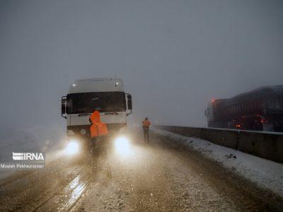 انسداد سه محور ارتباطی سمنان به گلستان و مازندران به دلیل شرایط نامساعد جوی