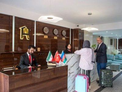 معافیت مالیاتی و کاهش تعرفه حاملهای انرژی مطالبه هتلداران از نمایندگان مجلس