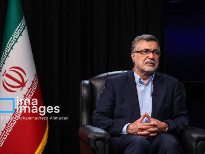 رفع مشکل نقدینگی تولیدکنندگان تجهیزات پزشکی از طریق سران قوا پیگیری میشود