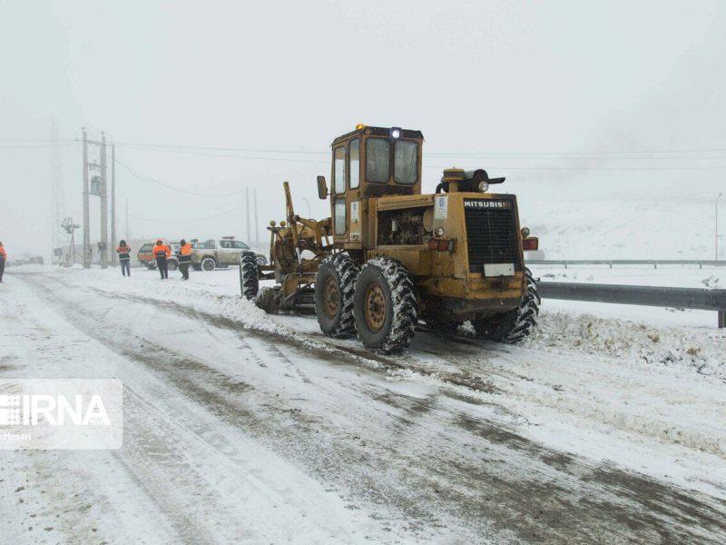۱۴هزار و ۷۴ کیلومتر از محورهای ارتباطی چهارمحال و بختیاری برفروبی شد
