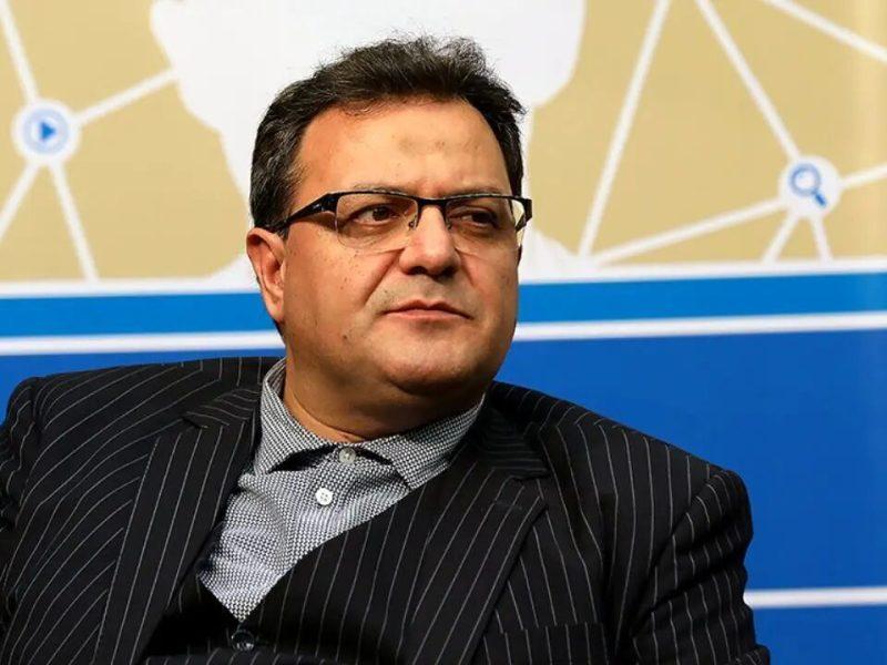 جایی میان واقعیت و خیال