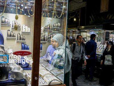 کاهش همزمان بهای اونس جهانی طلا و دلار در بازار تهران/قیمت فلز زرد در سراشیبی نزول