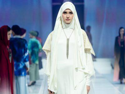 دبیر کارگروه مد و لباس کشور: یزد، ظرفیت ابداع طرحها و مفاهیم لباس معاصر را دارد + فیلم