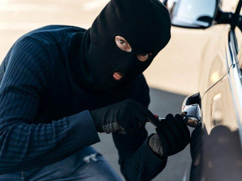 انهدام باندهای سرقت در فسا؛ ۴۸ سارق در عملیات‌های پیشگیرانه پلیس دستگیر شدند