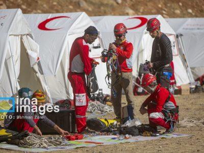 تحریم بر سر راه واردات تجهیزات امداد و نجات به کشور/ضرورت سفارش پهپاد اطفای حریق