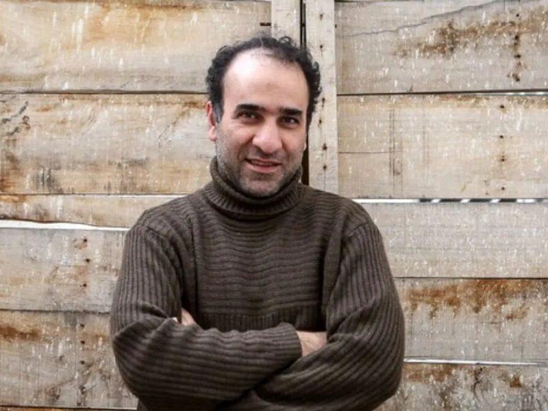 هوشیاری رضا امیرخانی با شیب کندی در حال بهبود است