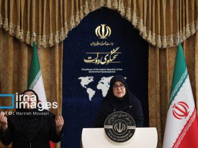 مهاجرانی: دولت حتی صداهای تند را با صبوری میشنود