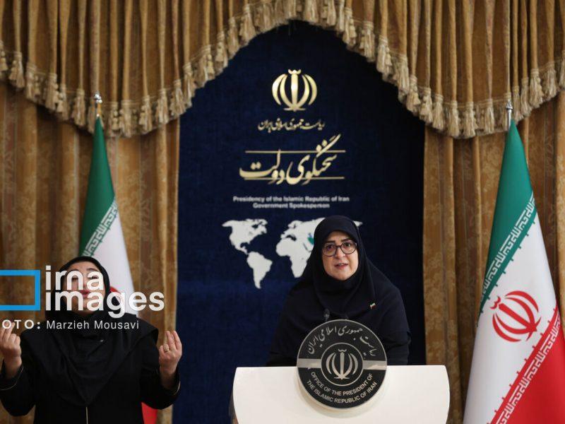 مهاجرانی: دولت حتی صداهای تند را با صبوری میشنود