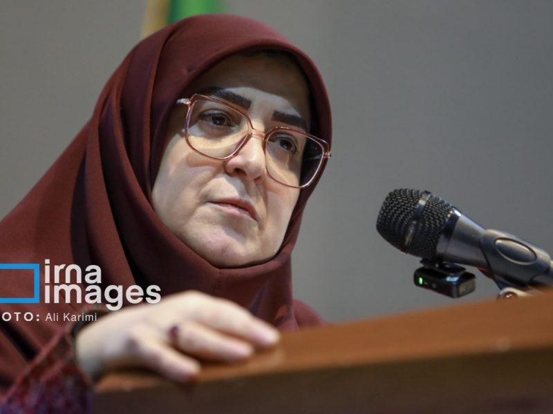 واقعگرایی اقتصادی، حمایت از معیشت و اصلاح ساختارها