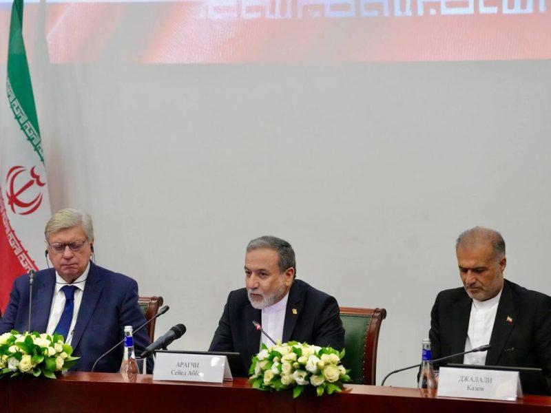 روایت عراقچی به دانشجویان روس درباره تغییر پیامهای آمریکا در جنگ ۱۲ روزه