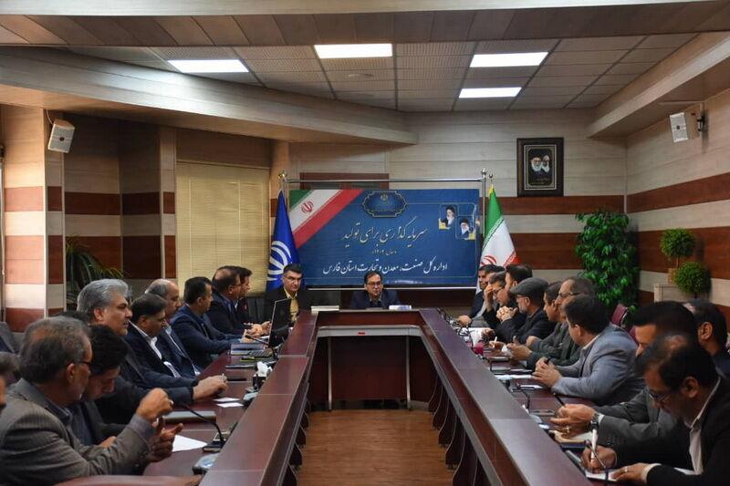 مدیرکل صمت فارس: جذب سرمایهگذاری خارجی با تمرکز بر ظرفیتهای بومی در دستور کار است