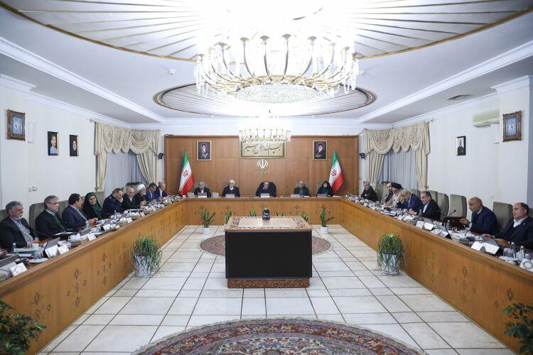 پزشکیان: بهبود معیشت مردم باید بر همه بخشها تقدم داشته باشد